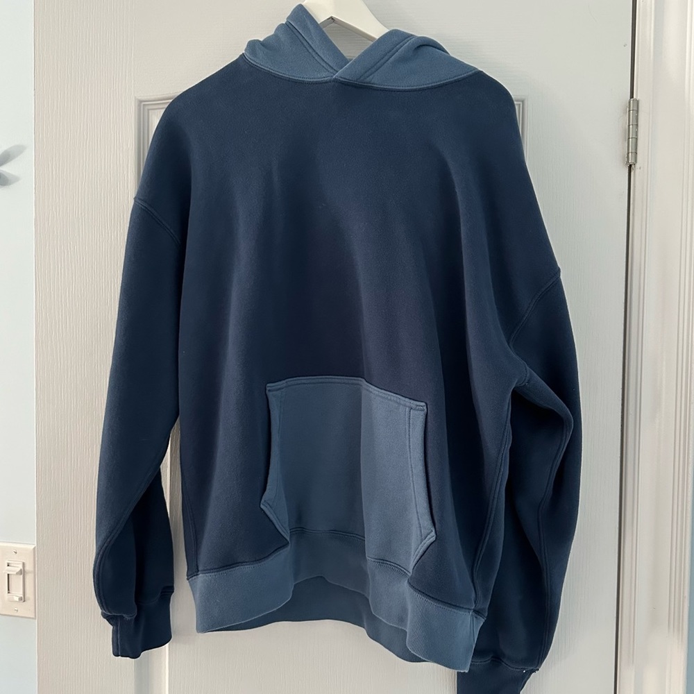 NWOT Two-Toned Oversized Hoodie